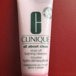 Clinique All About Clean Foaming Cleanser - Pink